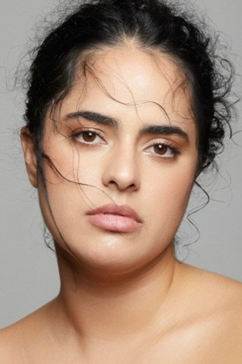 Photo of Luna Gandra, Acting