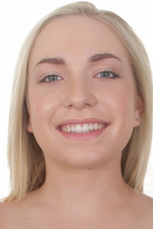 Photo of Amy Summers, Acting