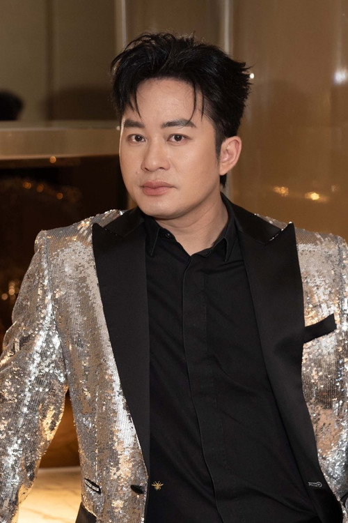 Tùng Dương profile