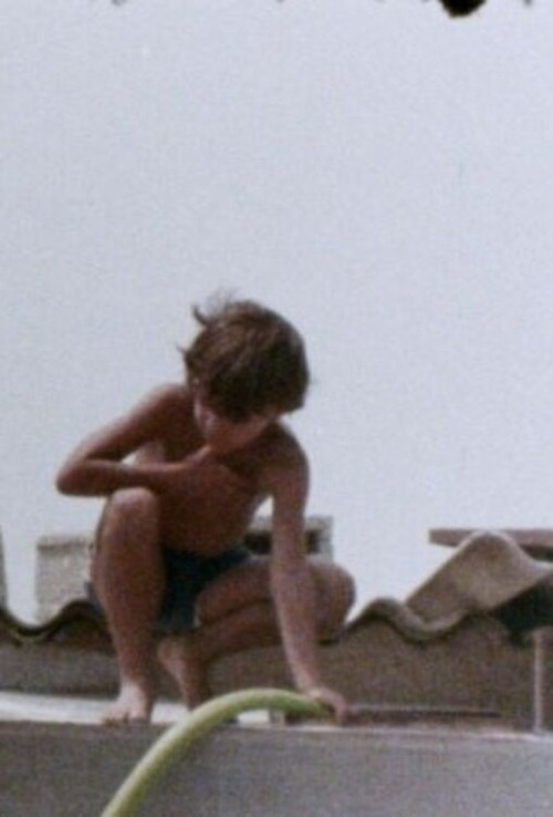 Movie poster for At Tourkovounia (1982)