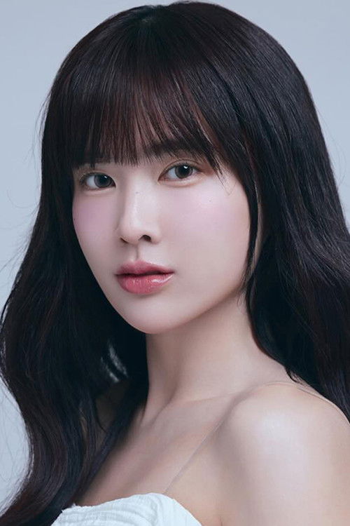 Punyawee Jungcharoen profile