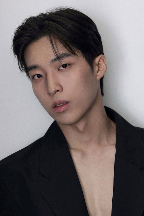 Park Shi-yoon profile