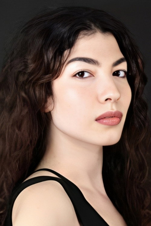 Photo of Alize Gördüm, Acting