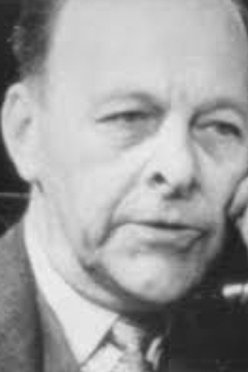 Photo of Douglas Muir, Acting