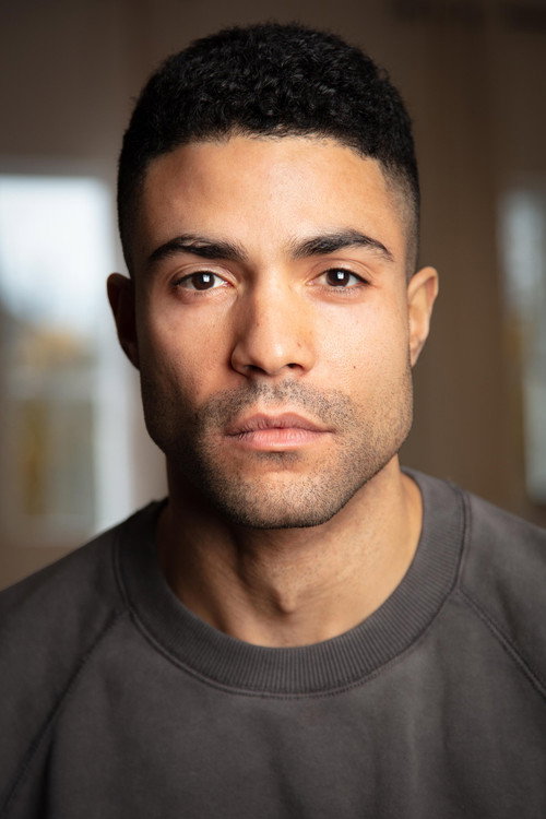 Photo of Giovanni DeVal, Acting