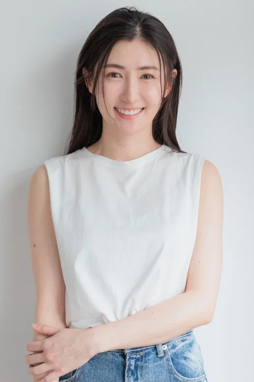 Photo of Hitomi Okaya, Acting