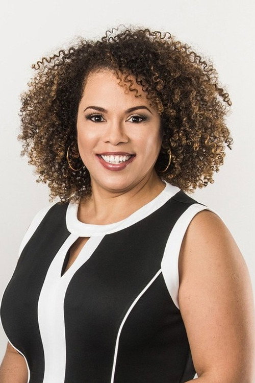 Photo of Amy Holmes, Acting