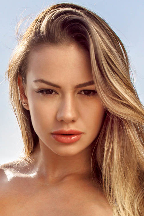 Photo of Naomi Swann, Acting