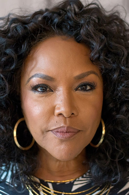 Lynn Whitfield profile