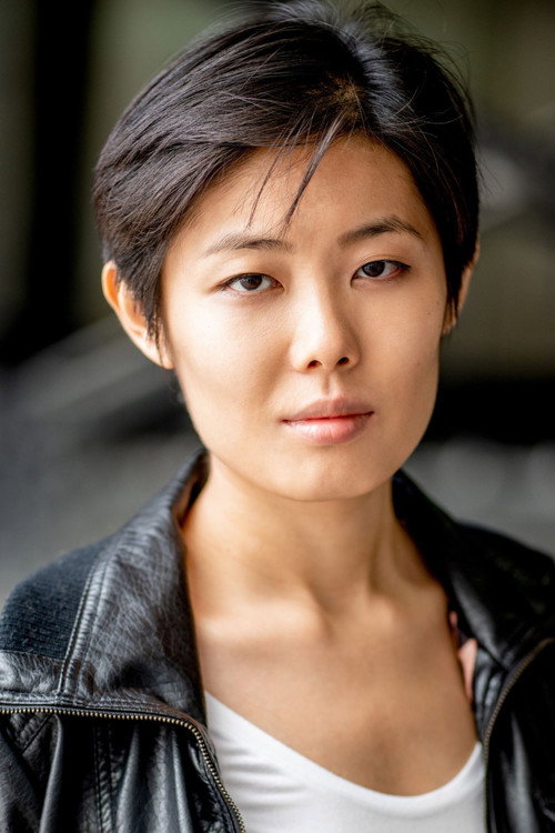 Photo of Bessie Cheng, Writing
