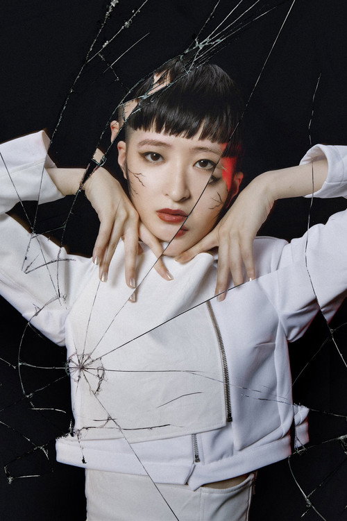 Photo of Lingling, Acting