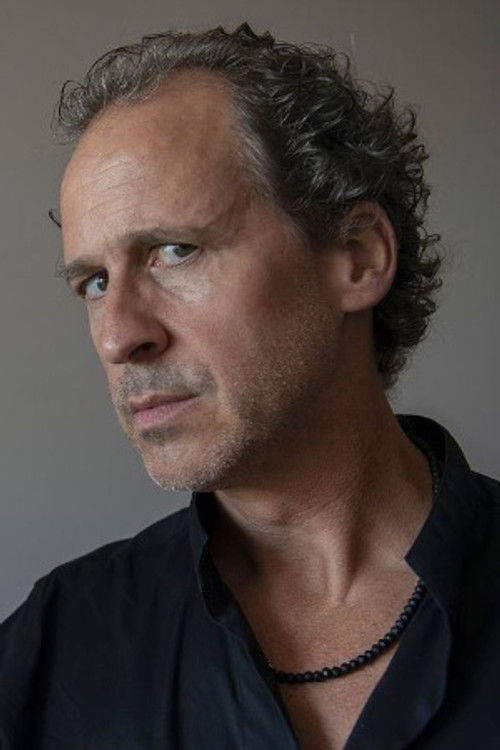 Rogelio Gracia profile