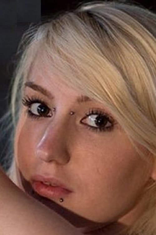 Photo of Noa Livia, Acting