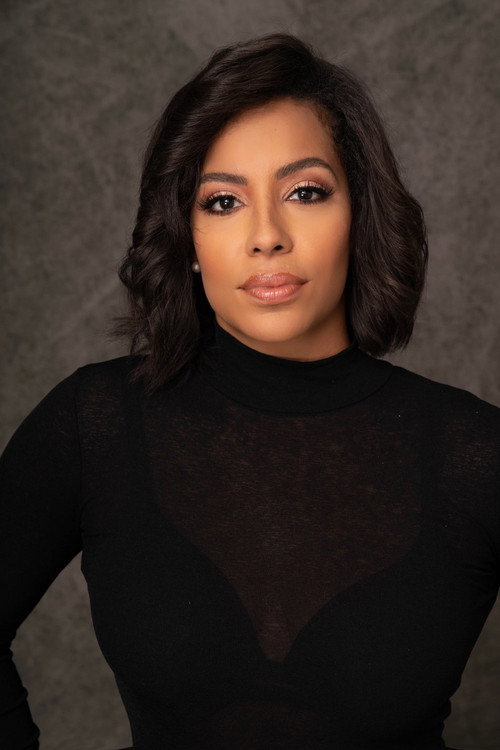 Photo of Gina Taylor, Acting