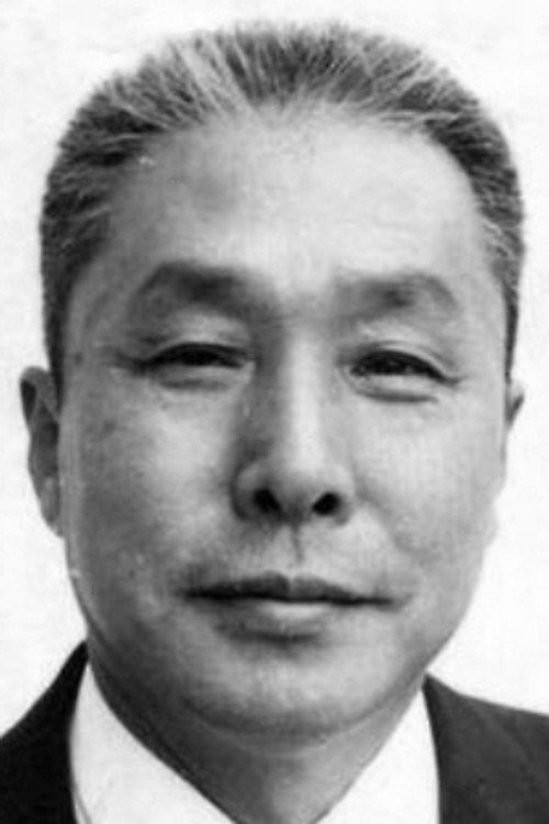 Photo of Yu Chi-jin, Writing