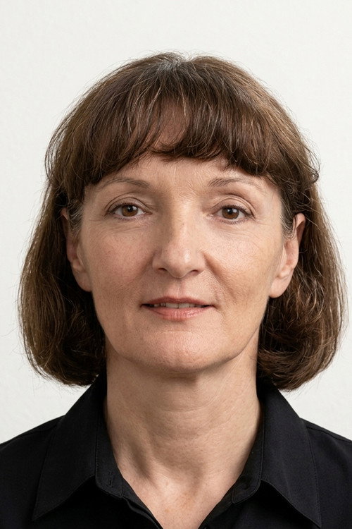 Photo of Güzin Çorağan, Acting