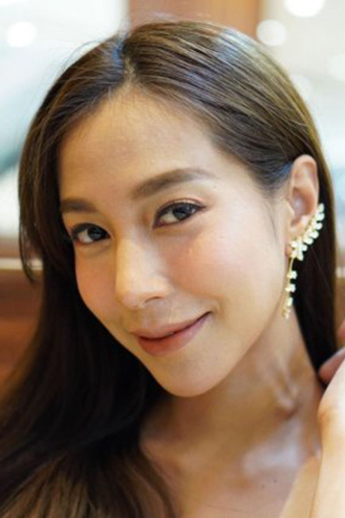 Fern Thitinun Suwanthaworn profile