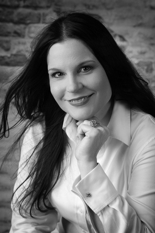 Photo of Genia Kühmeier, Acting