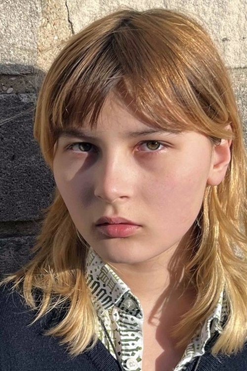 Photo of Luna Ho Poumey, Acting