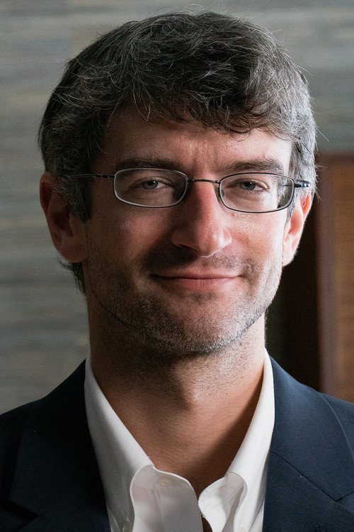 Leon Neyfakh profile