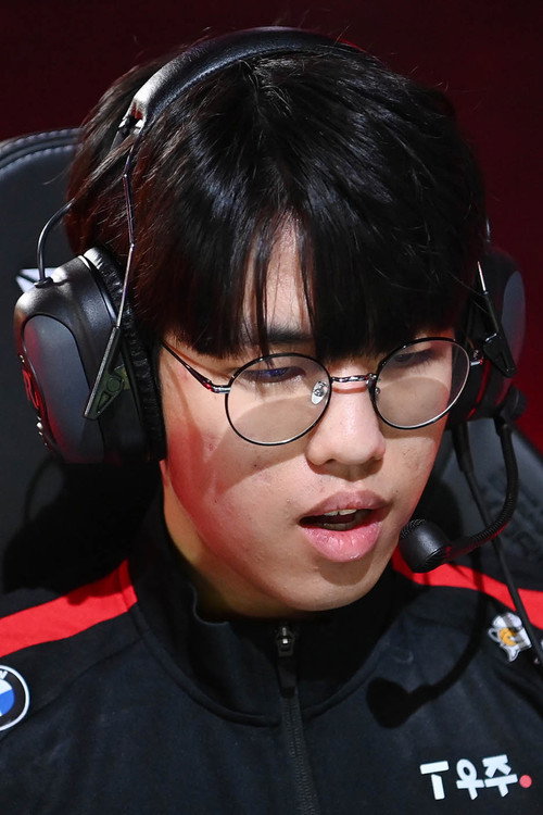 Photo of Mun Hyeon-jun, Acting