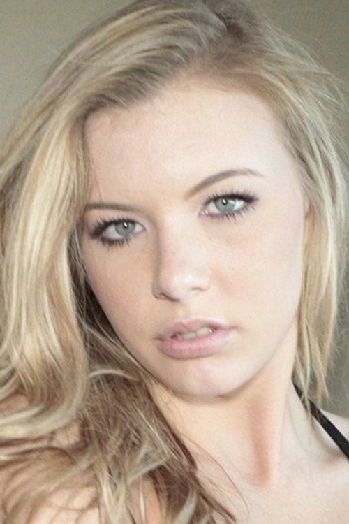 Photo of Lexi Davis, Acting