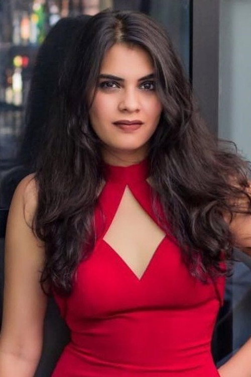 Ayushi Gupta profile