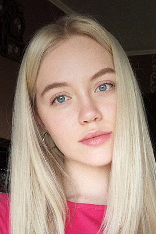 Photo of Kseniya Simonova, Acting