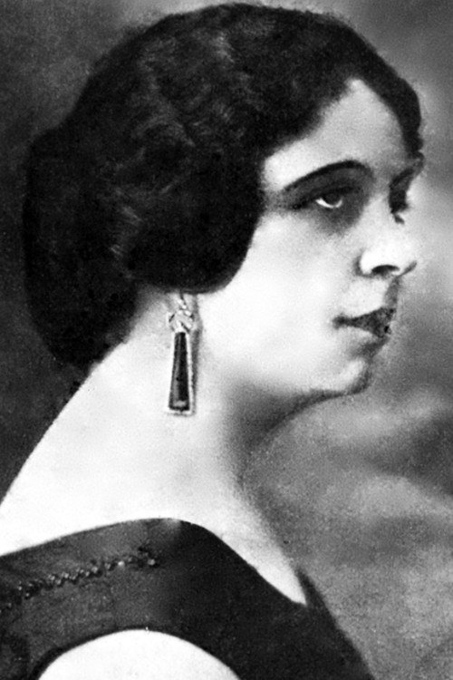 Photo of Benita Puértolas, Acting