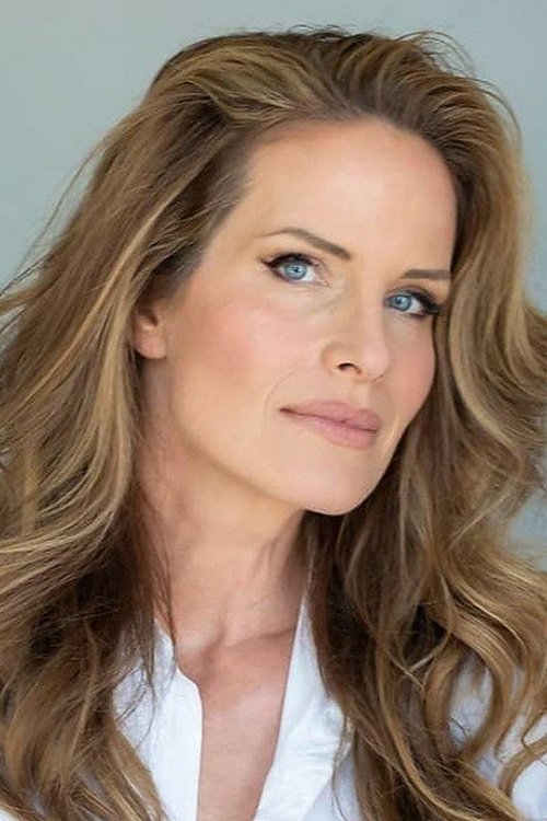 Monika Schnarre profile