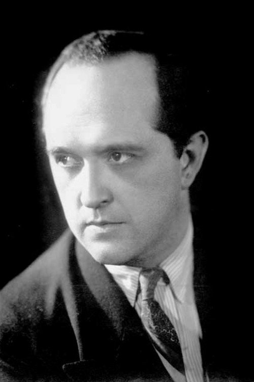 Photo of Oduvaldo Vianna, Writing