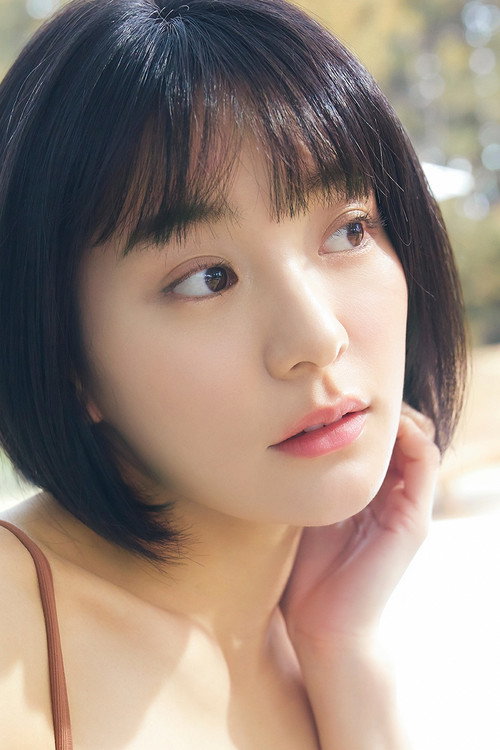 Photo of Momoko Arata, Acting