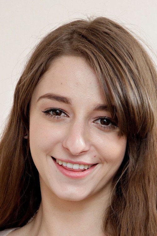 Photo of Willow Hayes, Acting