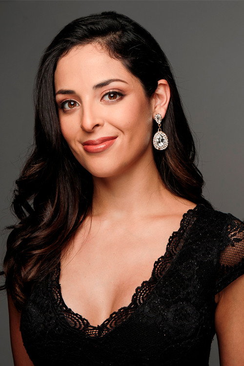 Photo of Andrea Luna, Acting