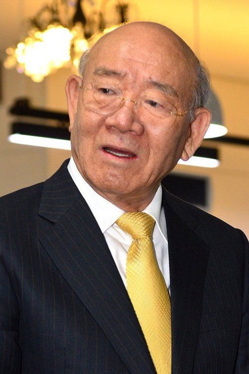 Photo of Chun Doo-hwan, Acting