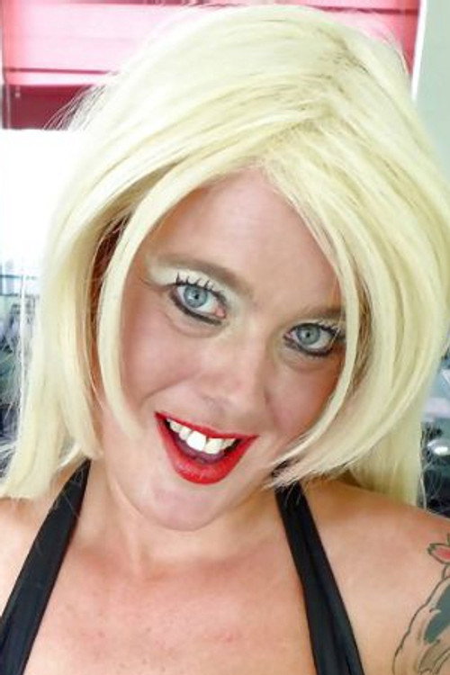 Photo of Roxy Mae, Acting