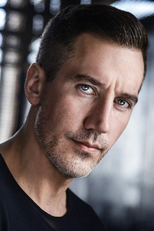 Photo of Matthew Sauvé, Acting