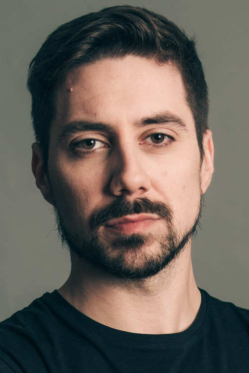 Adrián Ríos profile