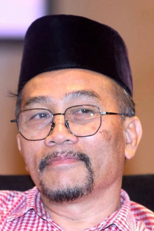 Photo of Shahruddin Dali, Writing