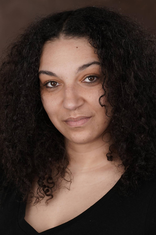 Photo of Madison Warren-Coombs, Acting