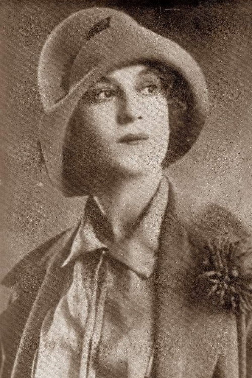 Photo of Tamari Tsulukidze, Acting