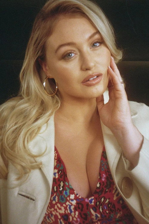 Photo of Iskra Lawrence, Acting