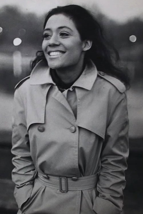 Ester Anderson profile