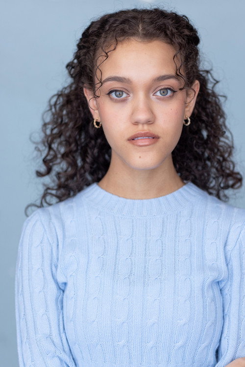 Sarah Divina profile