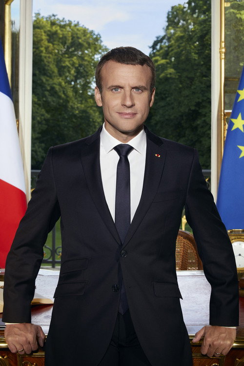 Series poster for 5 ans à l'Élysée. (2022)
