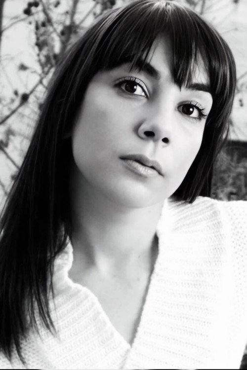 Carolina Fal profile