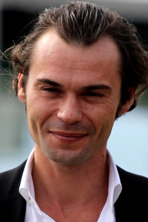 Robinson Stévenin profile