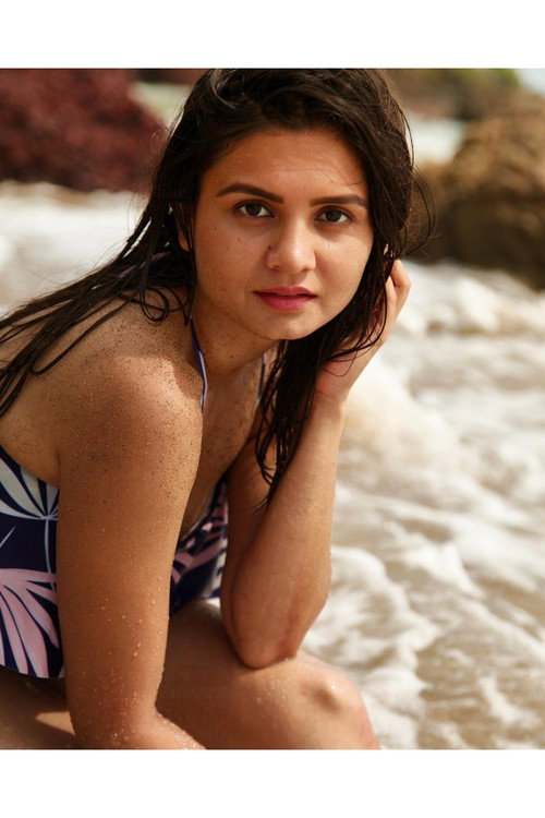 Photo of Surbhi Dhyani, Acting