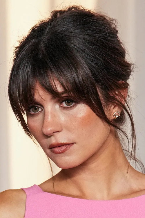 Photo of Emily Bader, Acting