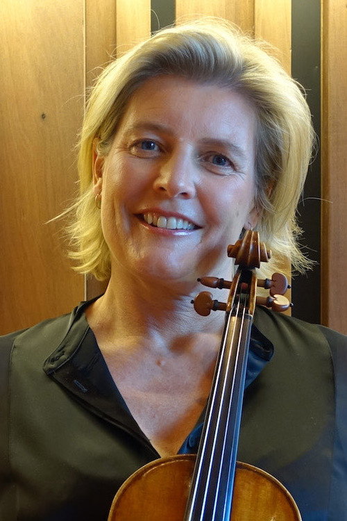 Photo of Helena Rathbone, Acting